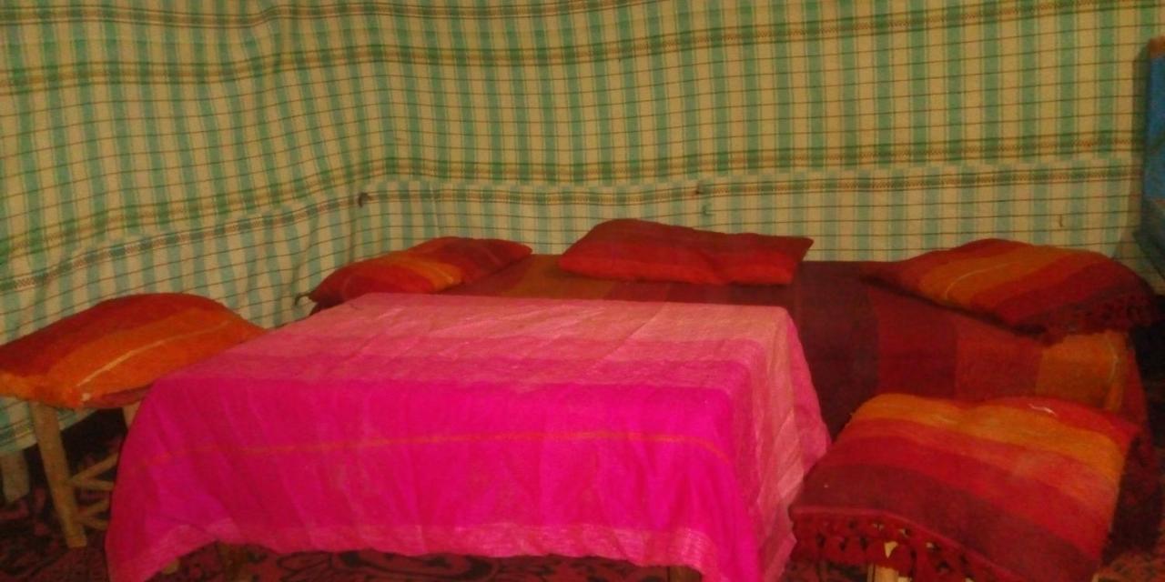 Gambi Camp Hotel Adrouine Ngoại thất bức ảnh