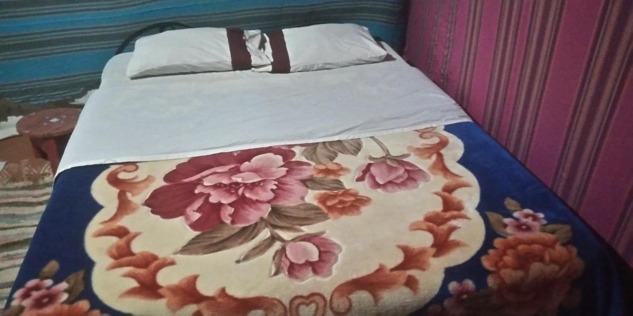 Gambi Camp Hotel Adrouine Ngoại thất bức ảnh